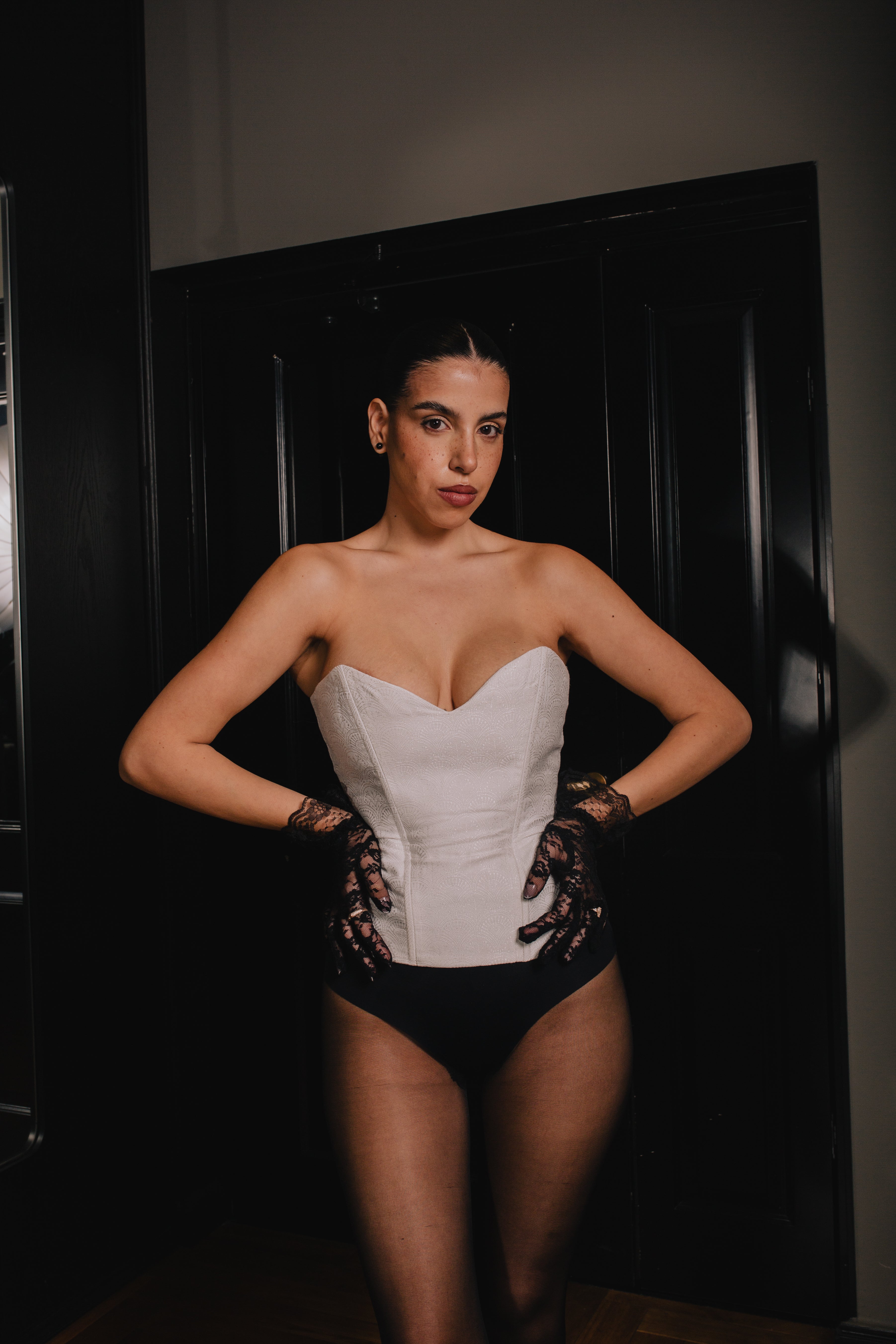 BLANCO SET– BRIDE TO BE-thumbmail-5